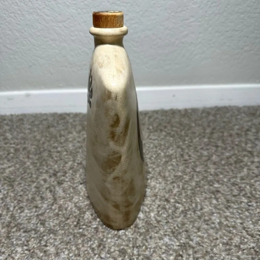 Mara Kokopelli Design Decanter Stoneware Handmade‎